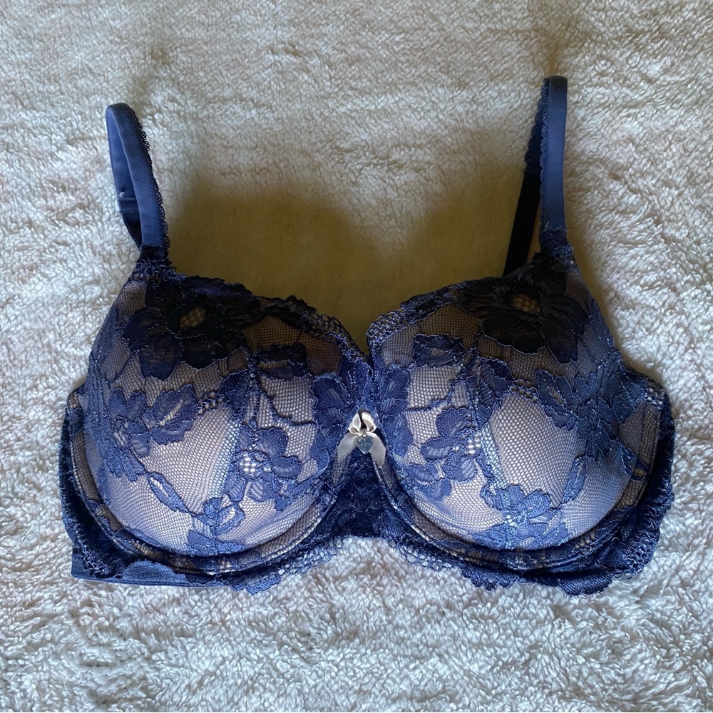 Victoria’s Secret Body By Victoria Demi Nude Navy Floral Lace 34DD NWOT